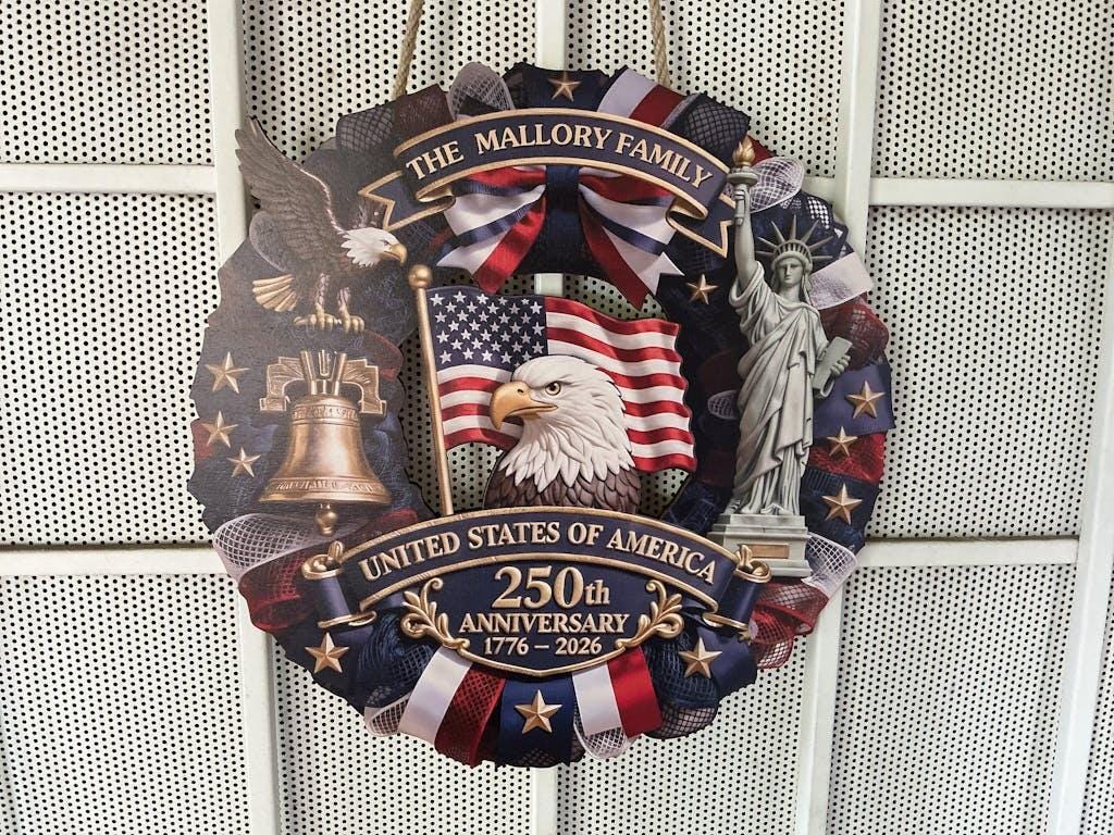 Personalized America 250th Anniversary Wreath 1776-2026 Patriotic Door Sign Custom Family Name USA Decor 4th of July Gift