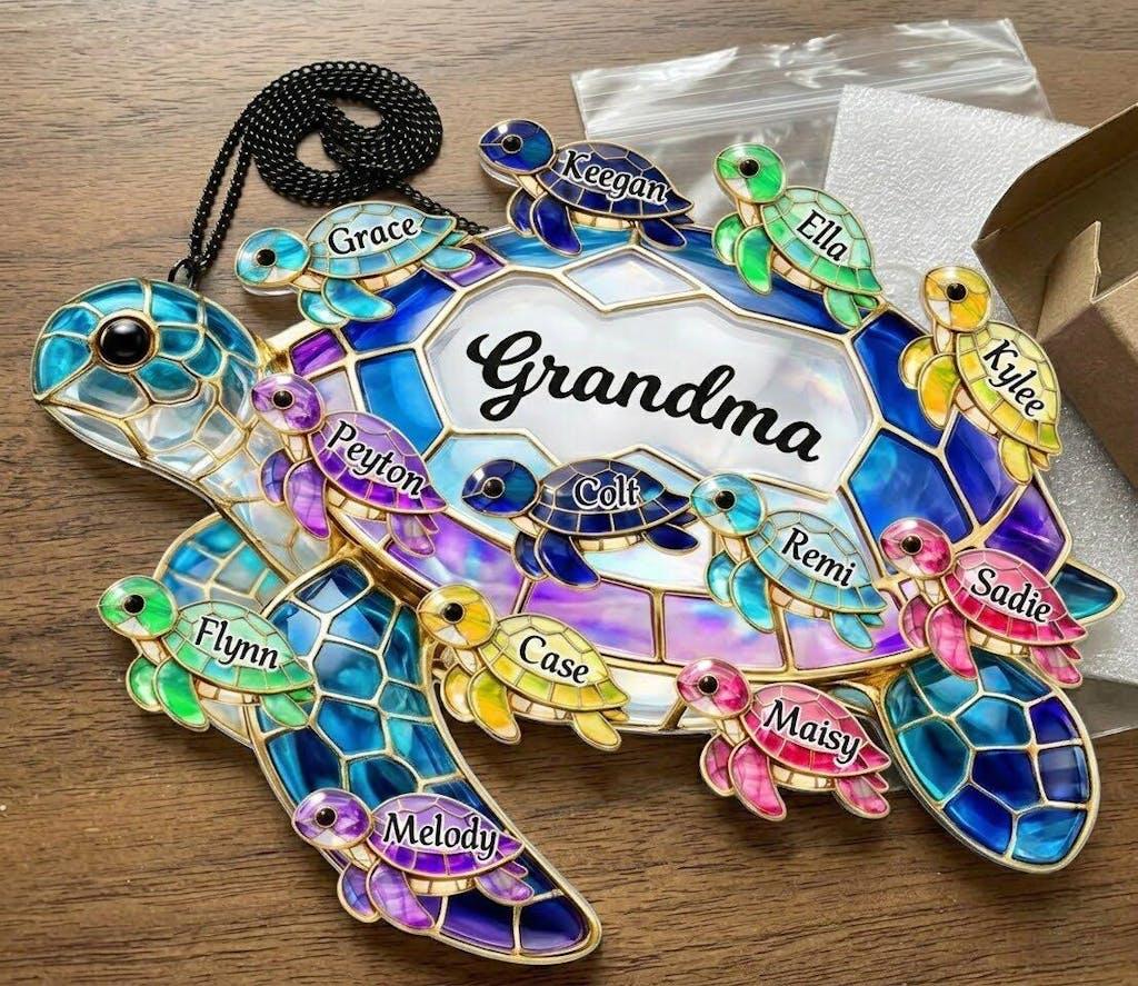 Personalized Turtle Suncatcher, Grandma Gift with Grandkids Names, Custom Window Hanging Ornament, Mothers Day Gift for Mom